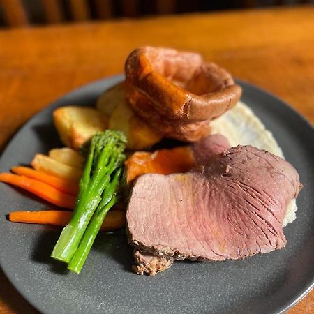 סטל The Black Horse Inn מראה חיצוני תמונה