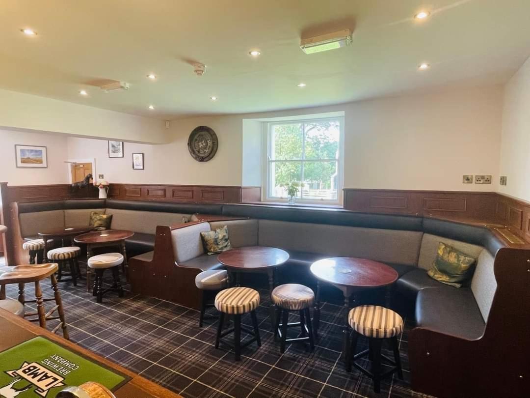 סטל The Black Horse Inn מראה חיצוני תמונה
