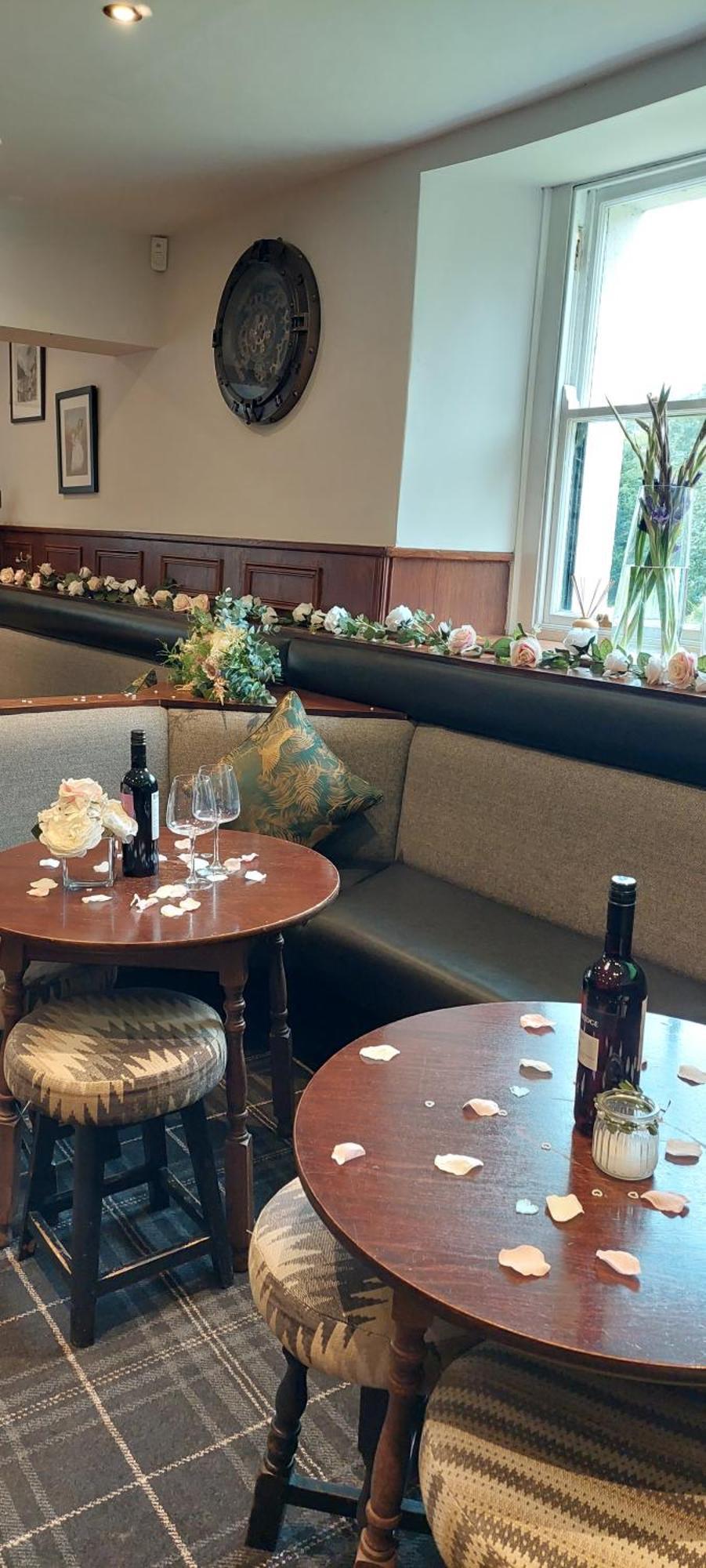 סטל The Black Horse Inn מראה חיצוני תמונה